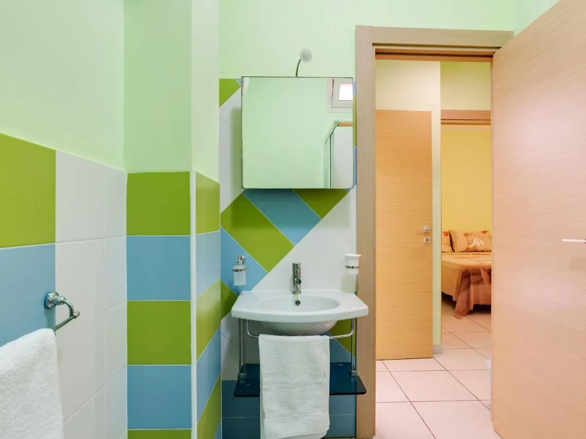 Belvilla By Oyo Flat Near The Sea With Patio Reitani 0*,