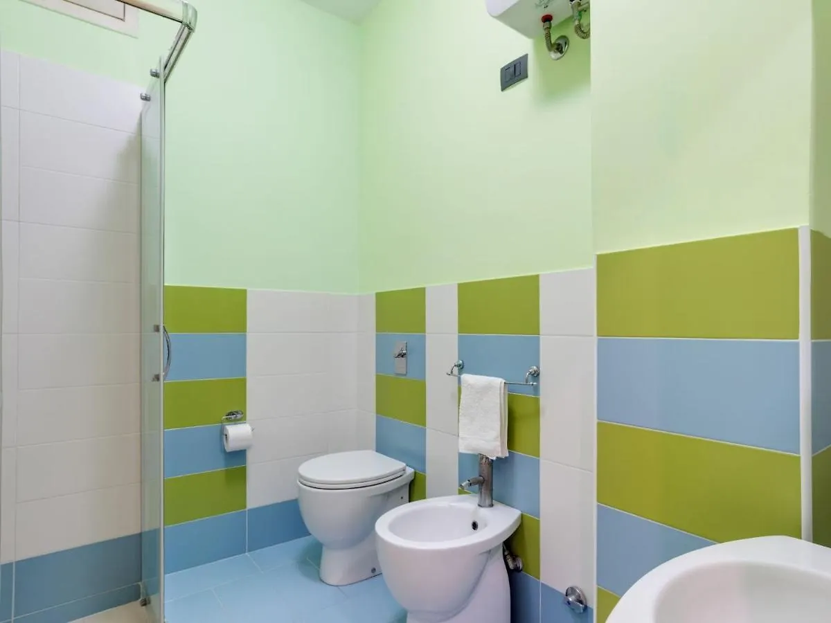 Belvilla By Oyo Flat Near The Sea With Patio Reitani Apartament